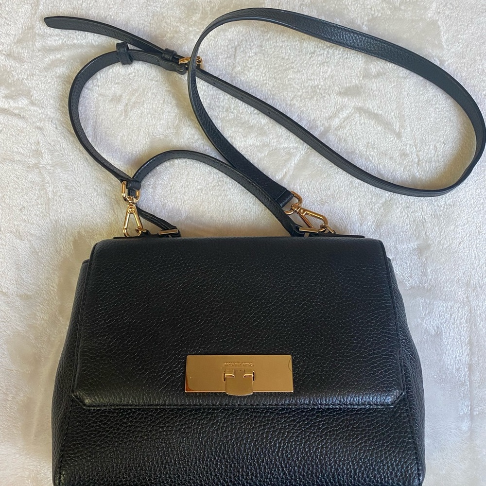 Michael Kors crossbody purse